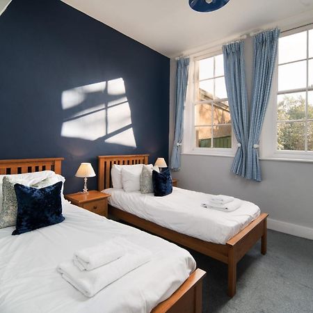 Albert Cottage Hotel อีสต์คาวส์ ภายนอก รูปภาพ