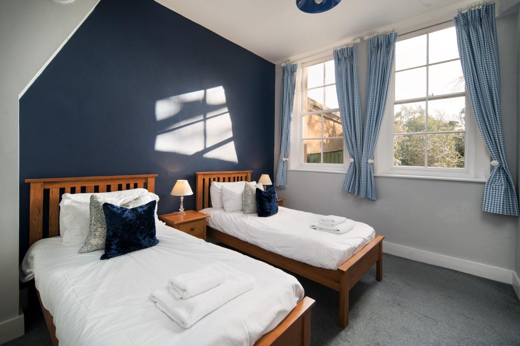 Albert Cottage Hotel อีสต์คาวส์ ภายนอก รูปภาพ